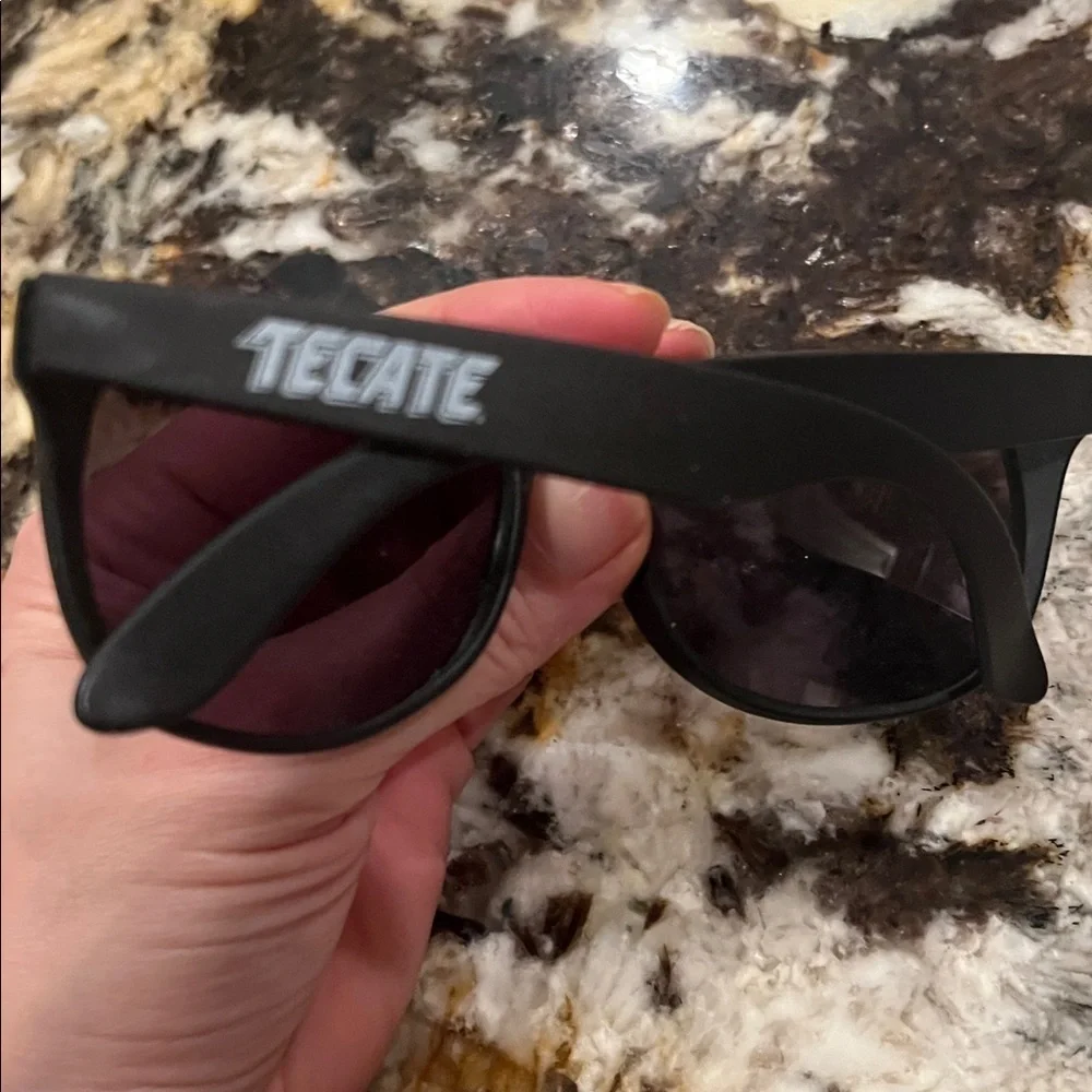 Tecate Stylish Black Sunglasses
